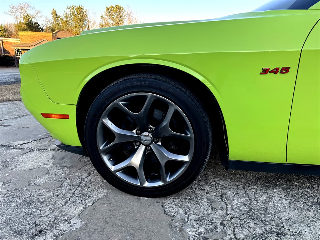 2015 Dodge Challenger R/T Plus  photo