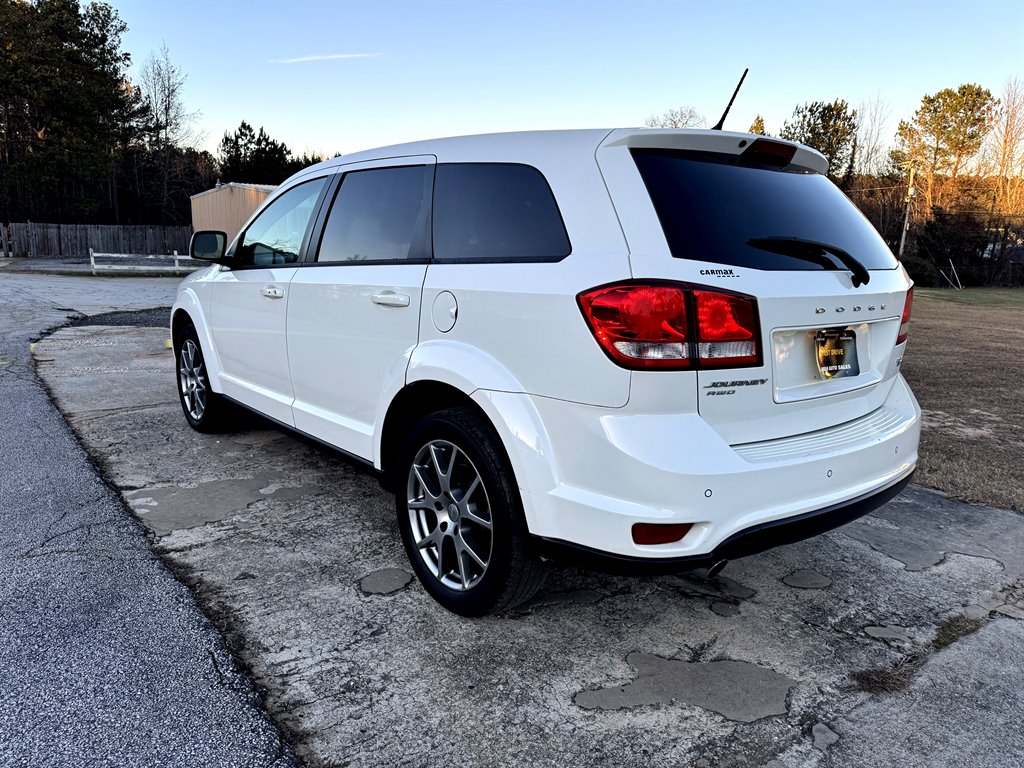 2016 Dodge Journey - $8,995