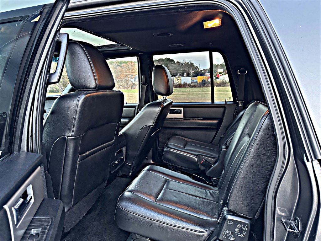 2015 Ford Expedition EL Limited photo