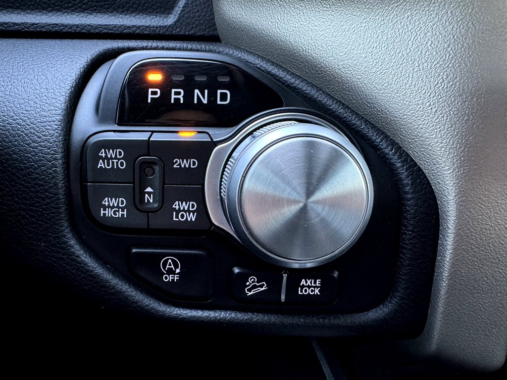 2019 RAM 1500 Laramie photo