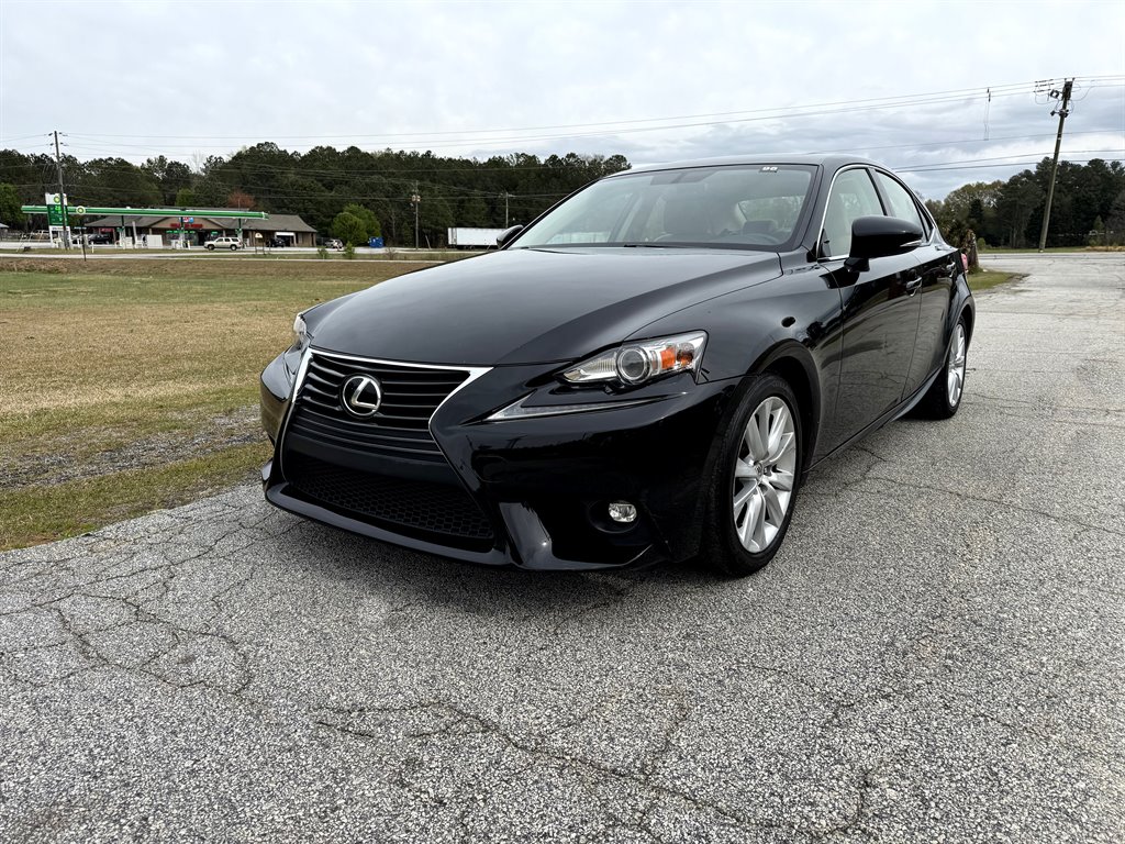 2015 Lexus IS 250 photo