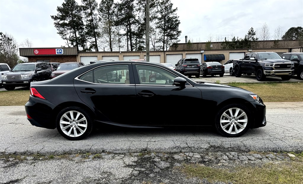 2015 Lexus IS 250 photo