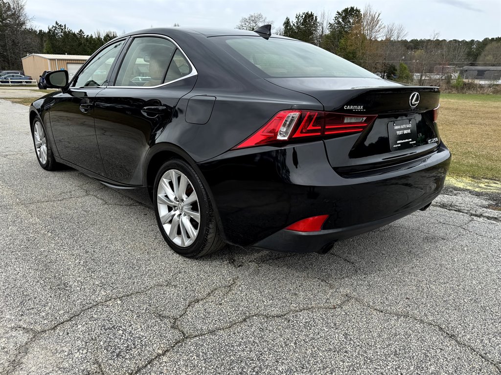 2015 Lexus IS 250 photo