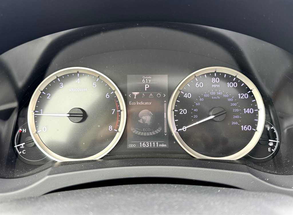 2015 Lexus IS 250 photo