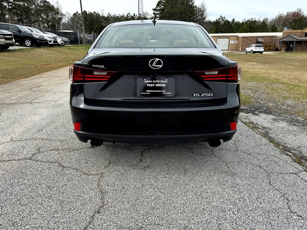 2015 Lexus IS 250 photo