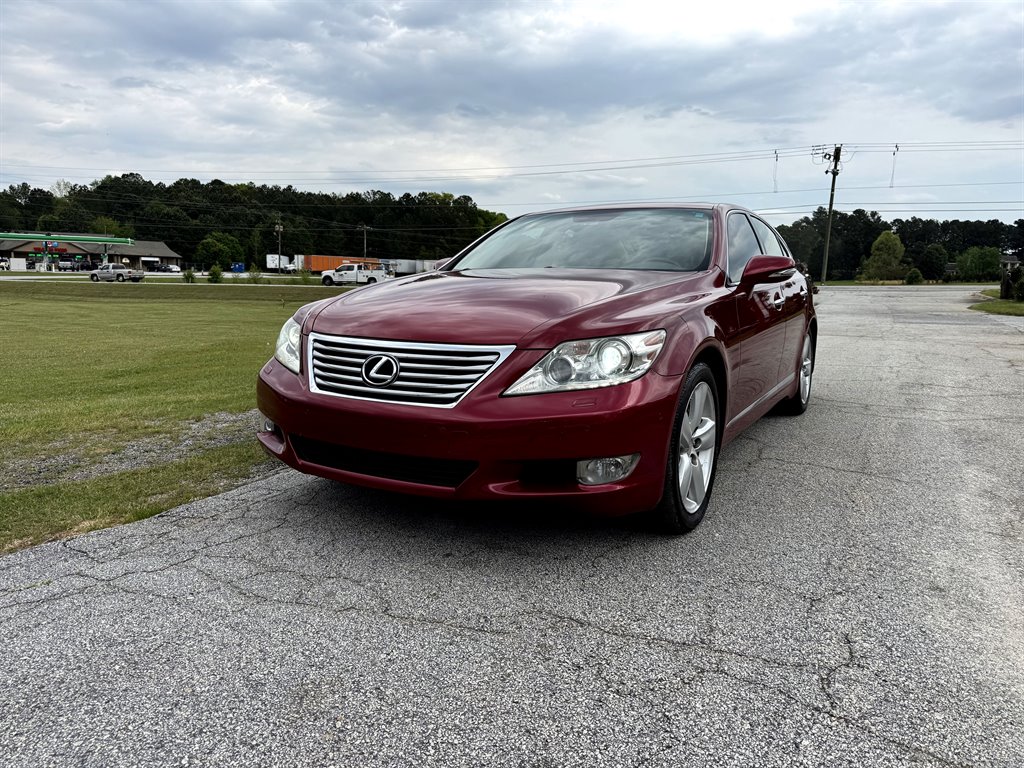 2010 Lexus LS 460 photo