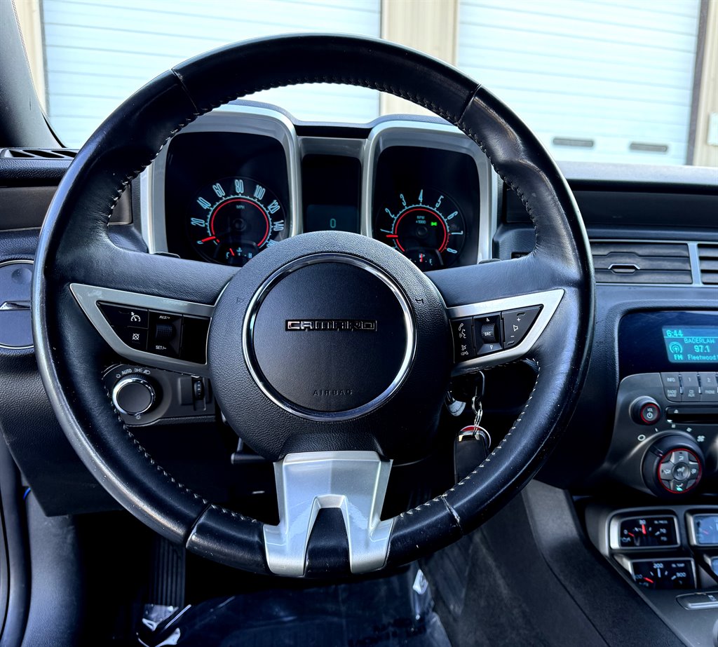 2010 Chevrolet Camaro LT photo