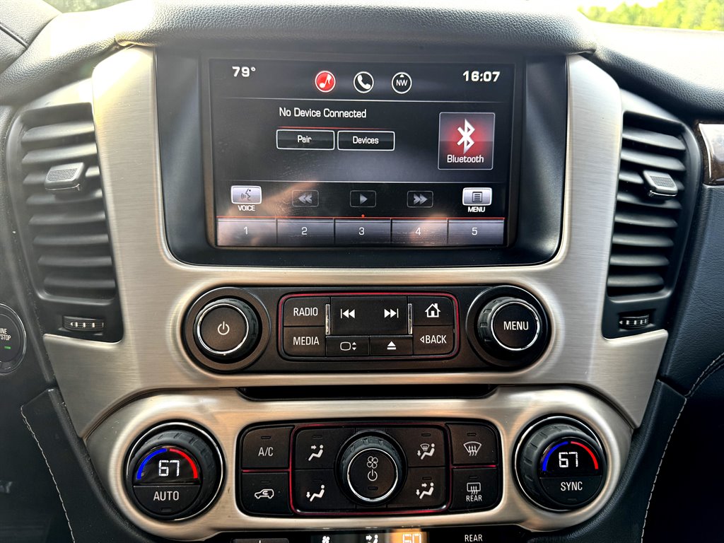 2015 GMC Yukon XL Denali photo