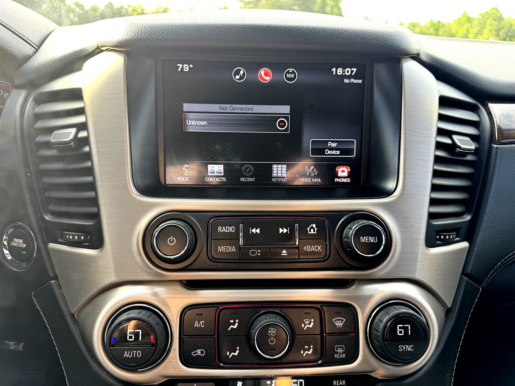 2015 GMC Yukon XL Denali photo