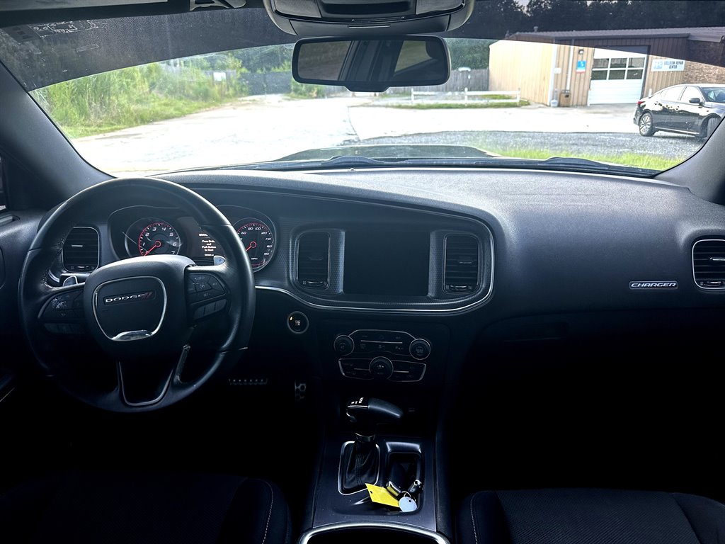 2016 Dodge Charger - $23,995