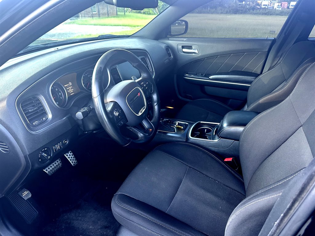 2016 Dodge Charger - $23,995