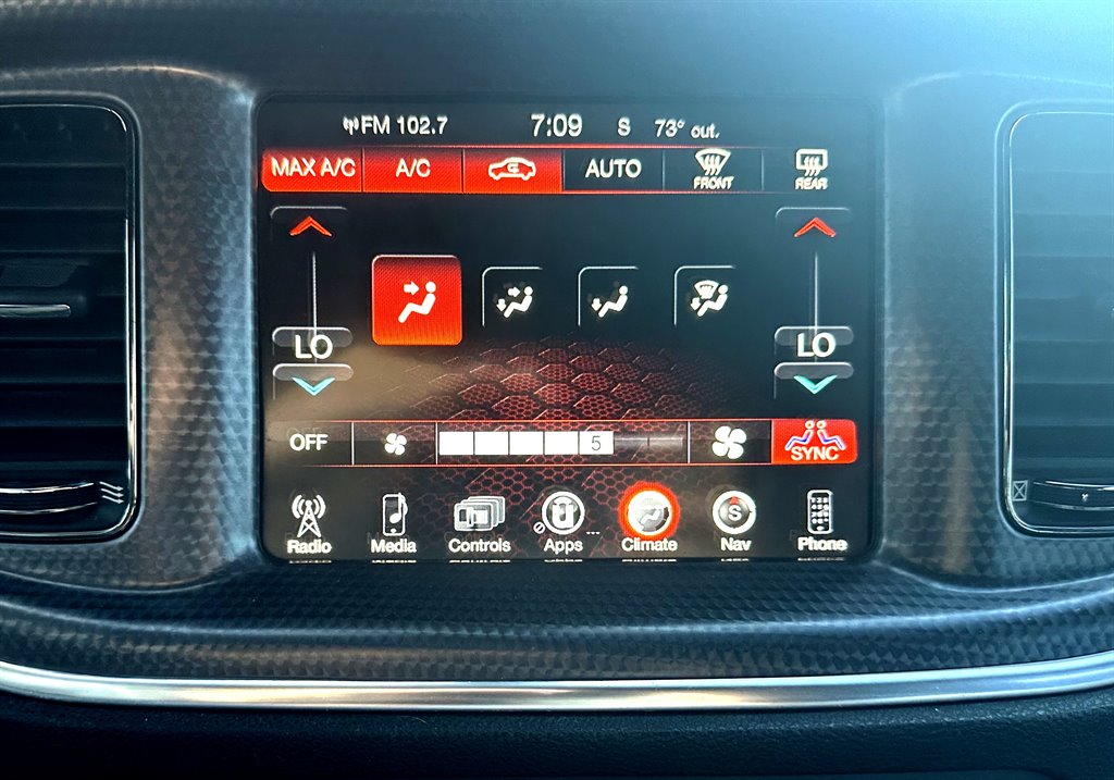 2016 Dodge Charger - $23,995