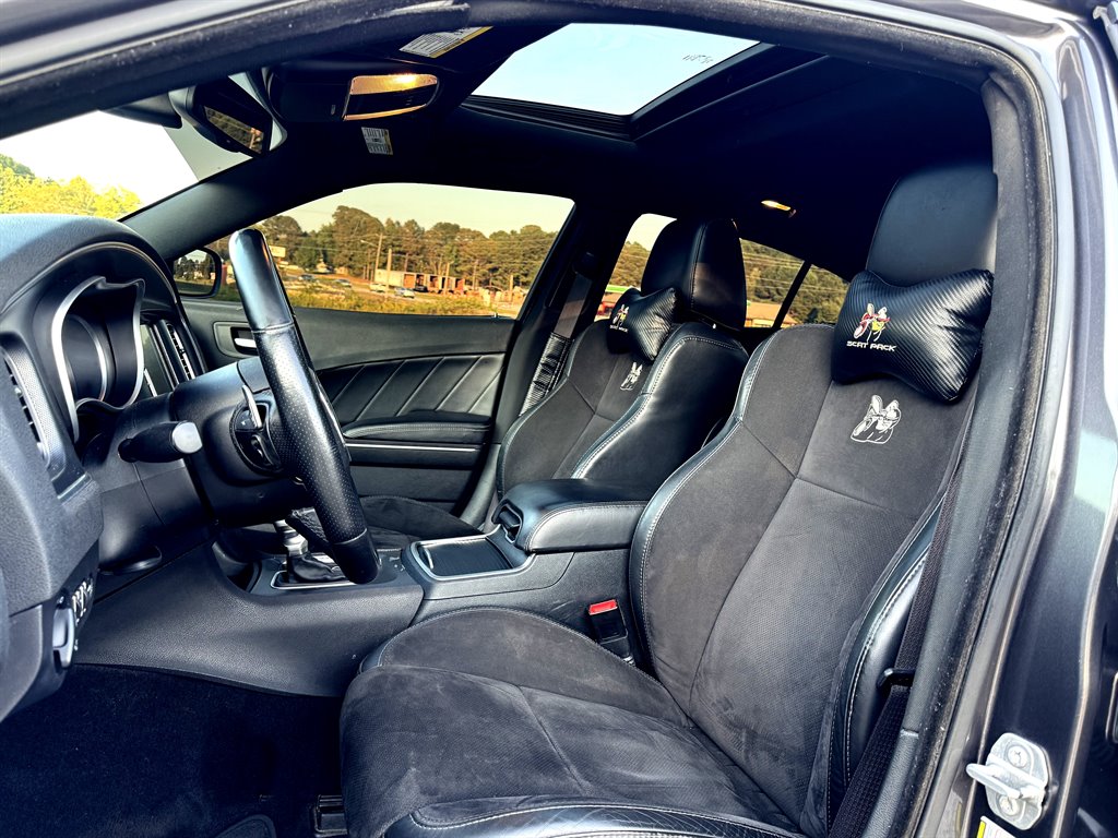 2016 Dodge Charger - $24,995
