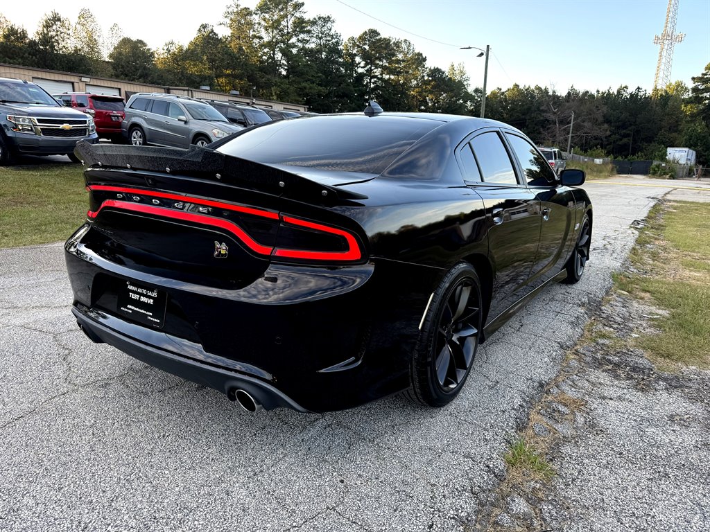 2019 Dodge Charger - $26,995