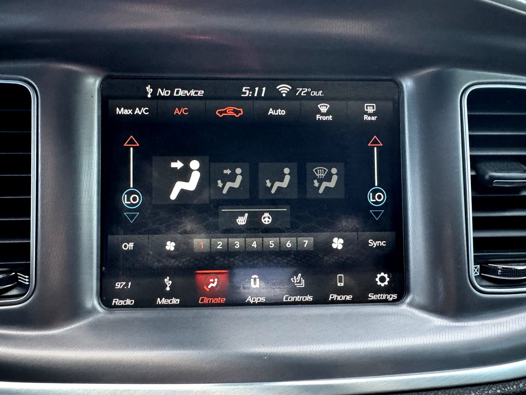 2019 Dodge Charger - $26,995