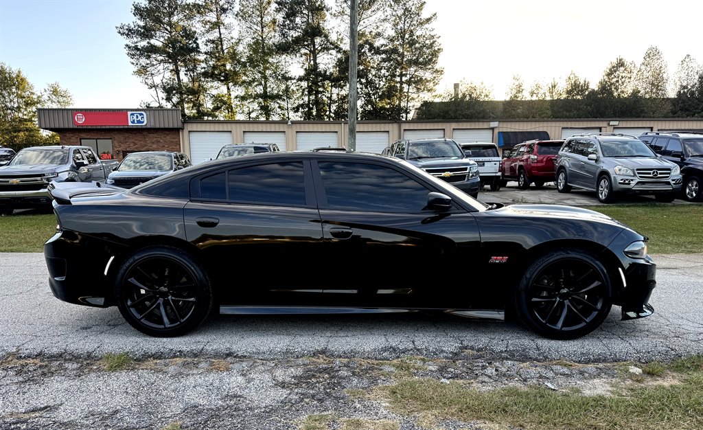2019 Dodge Charger - $26,995