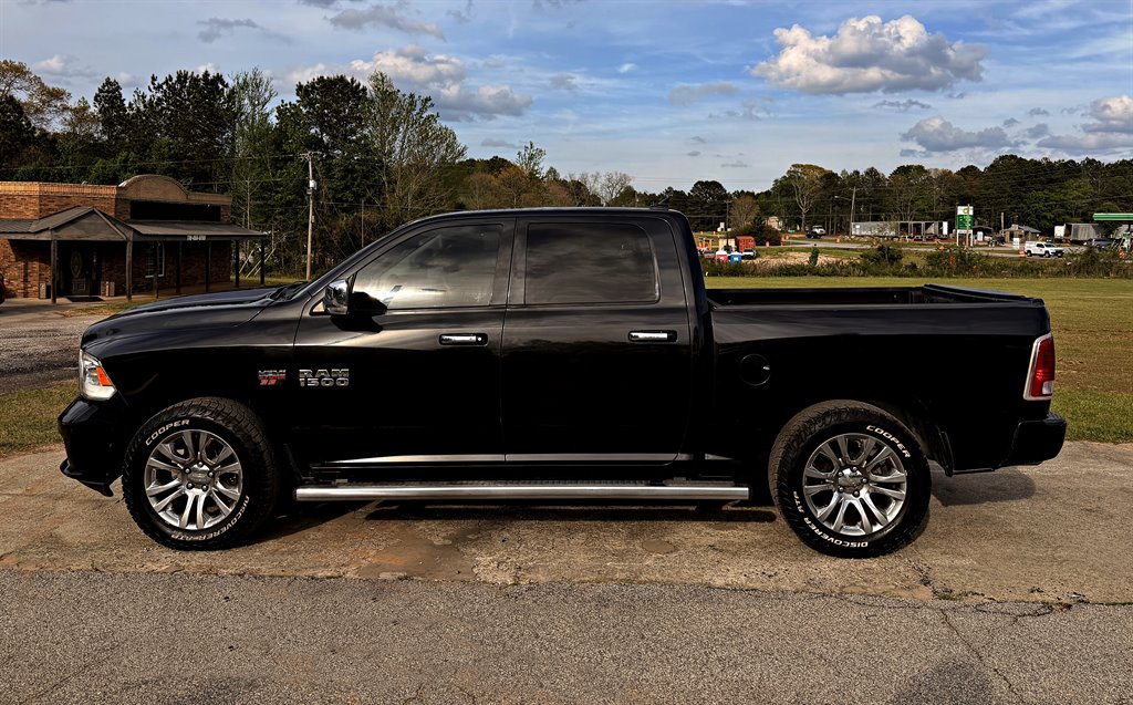2015 Ram 1500 - $18,995