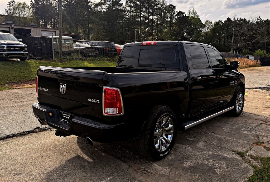 2015 Ram 1500 - $18,995