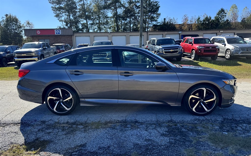 2018 Honda Accord - $15,995