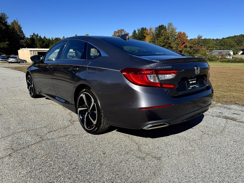 2018 Honda Accord - $15,995