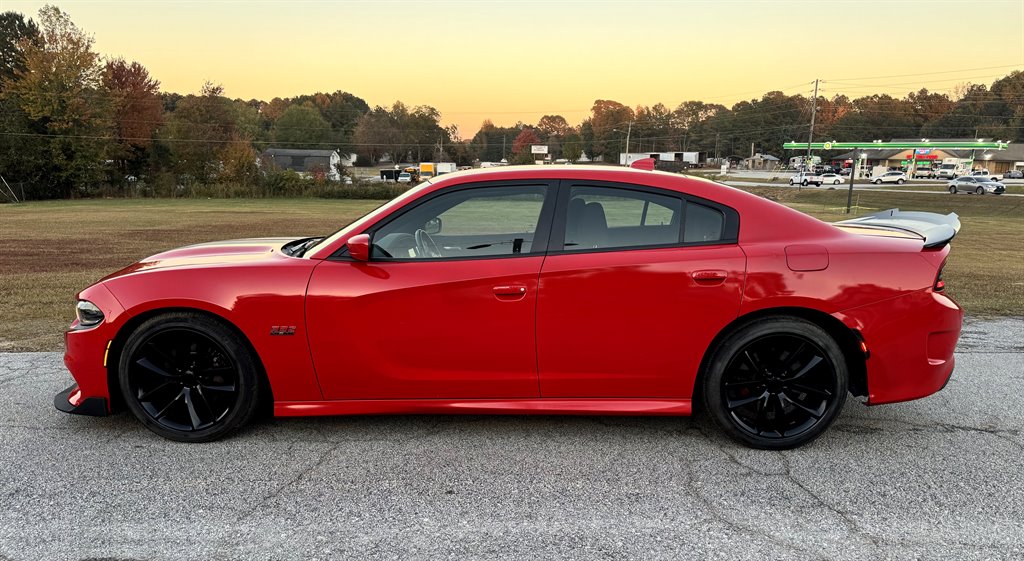 2020 Dodge Charger - $28,995