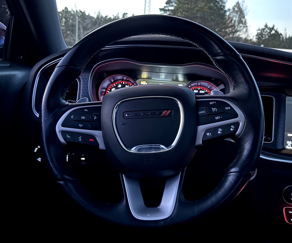 2016 Dodge Charger - $23,995