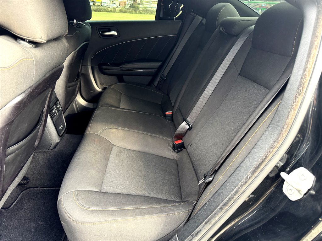 2019 Dodge Charger - $26,995