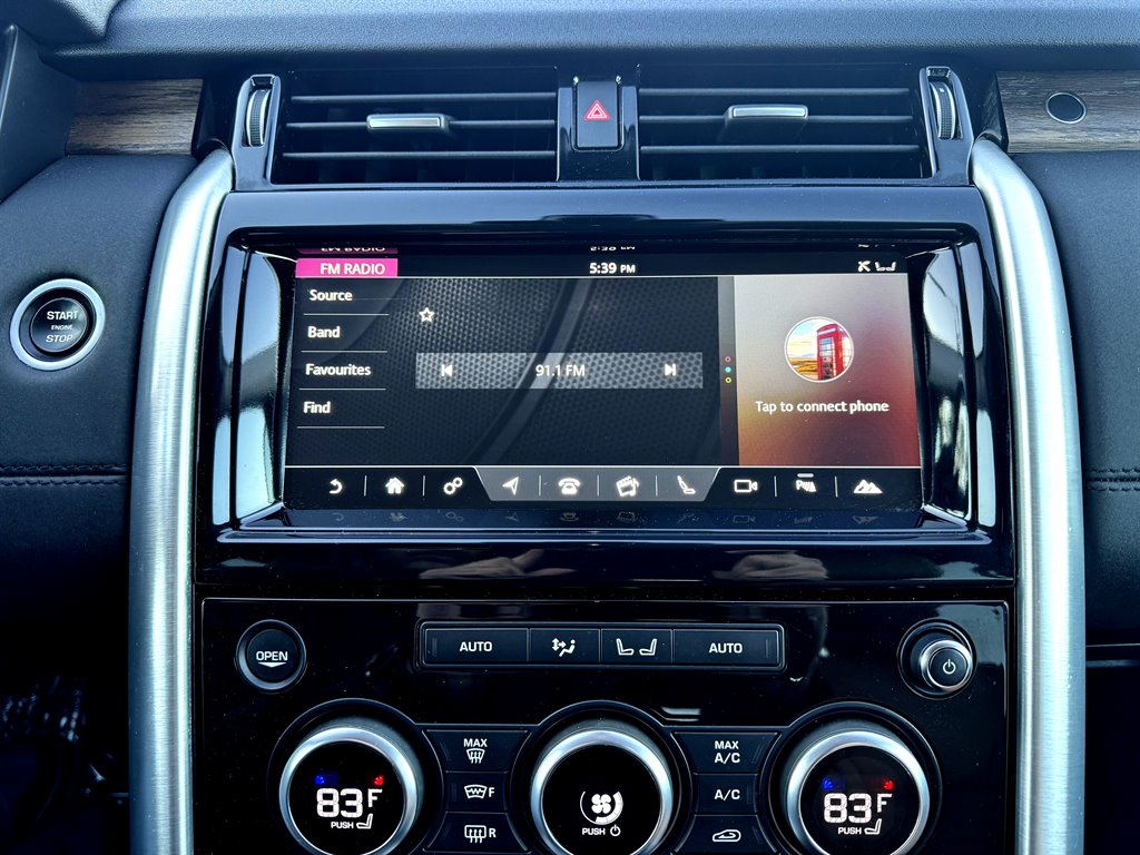 2018 Land Rover Discovery - $14,995