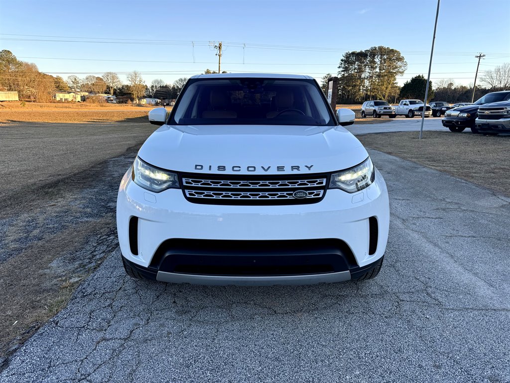 2018 Land Rover Discovery - $14,995