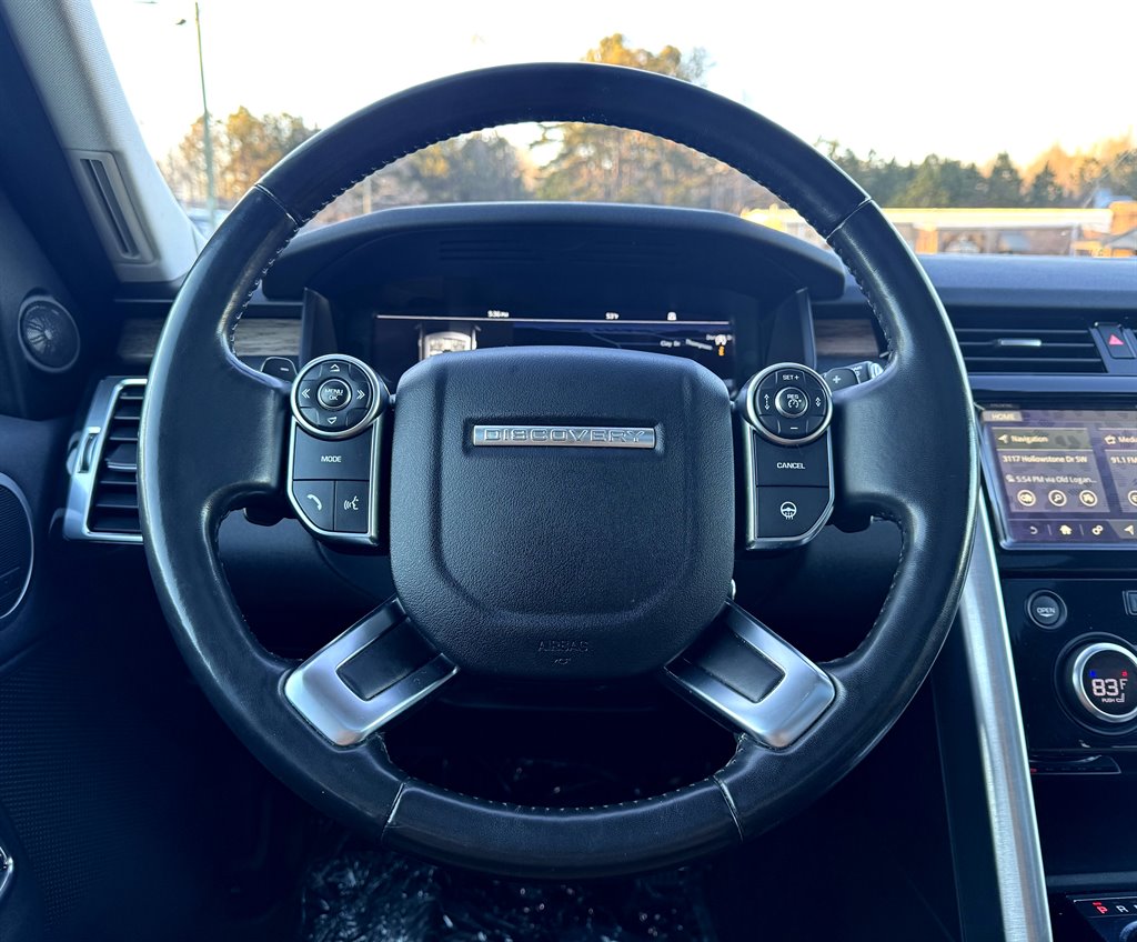 2018 Land Rover Discovery - $14,995
