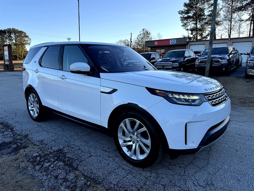 2018 Land Rover Discovery - $14,995