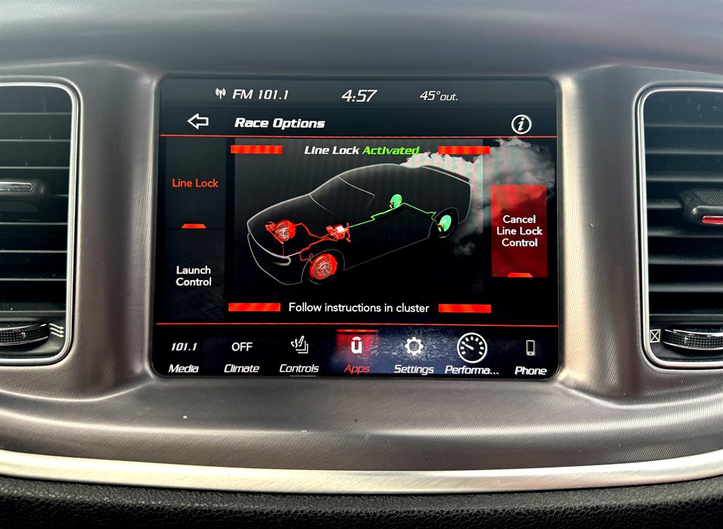 2020 Dodge Charger - $26,995