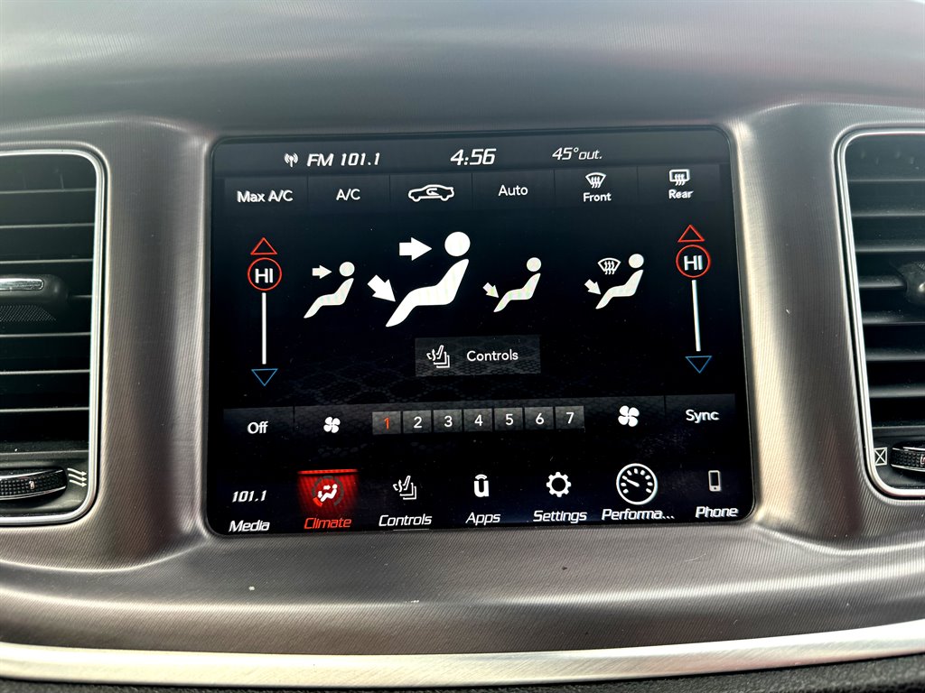 2020 Dodge Charger - $26,995