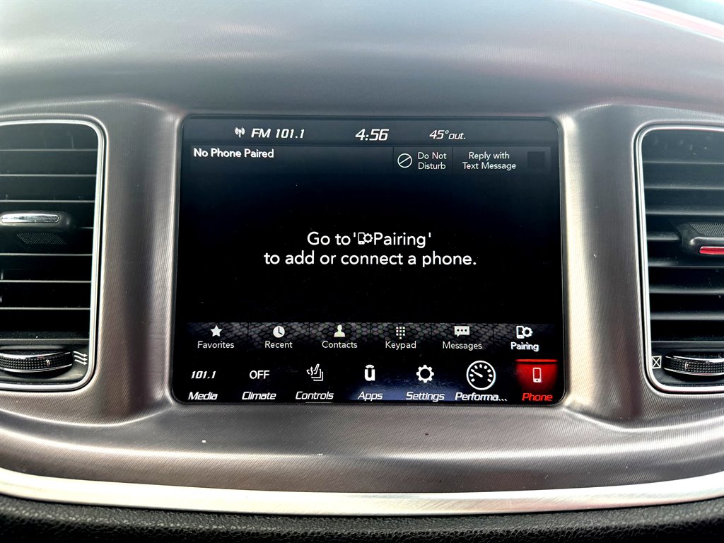 2020 Dodge Charger - $26,995