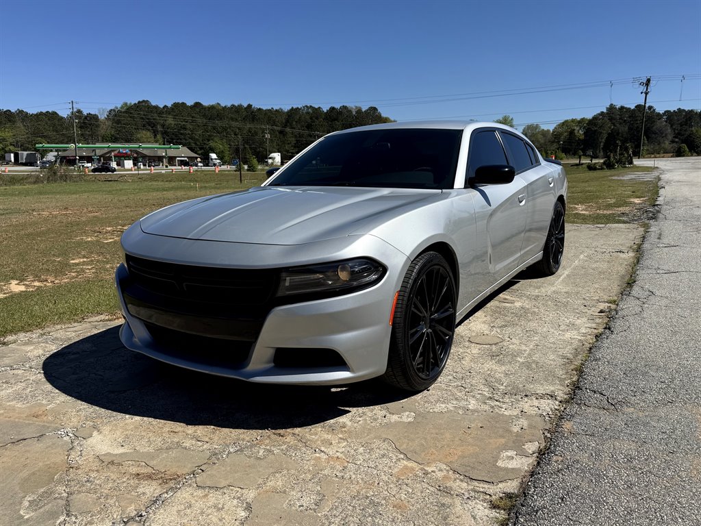2019 Dodge Charger - $13,995