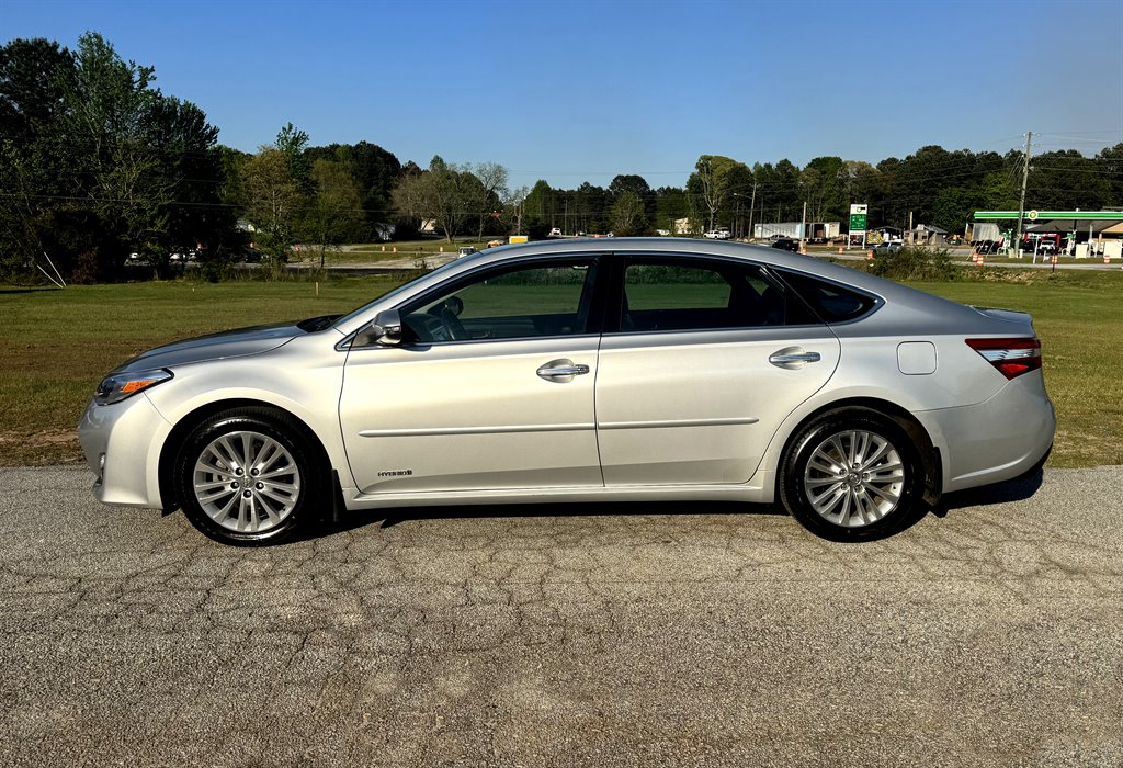 2014 Toyota Avalon - $13,895