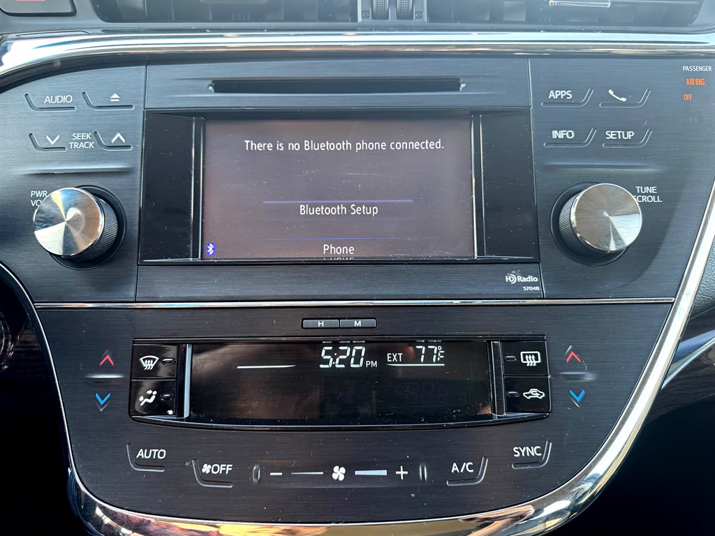 2014 Toyota Avalon - $13,895