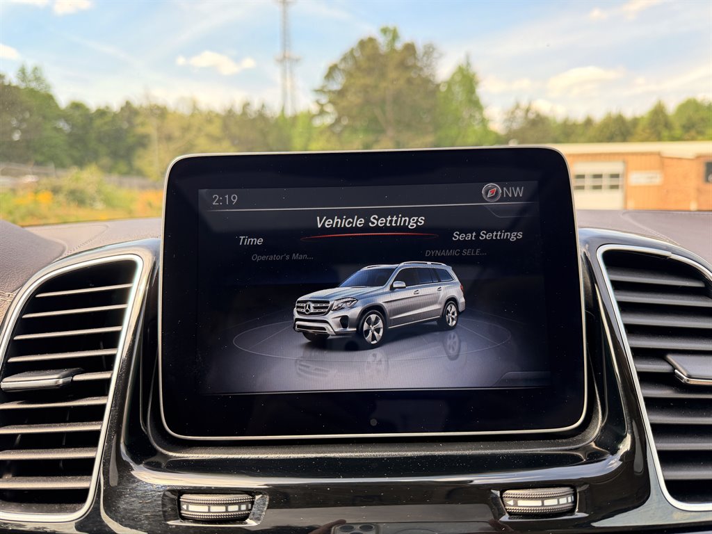 2019 Mercedes-Benz GLS - $25,995
