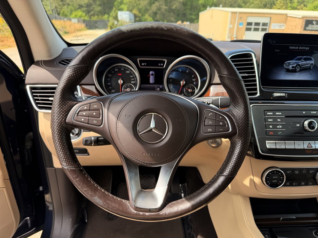 2019 Mercedes-Benz GLS - $25,995