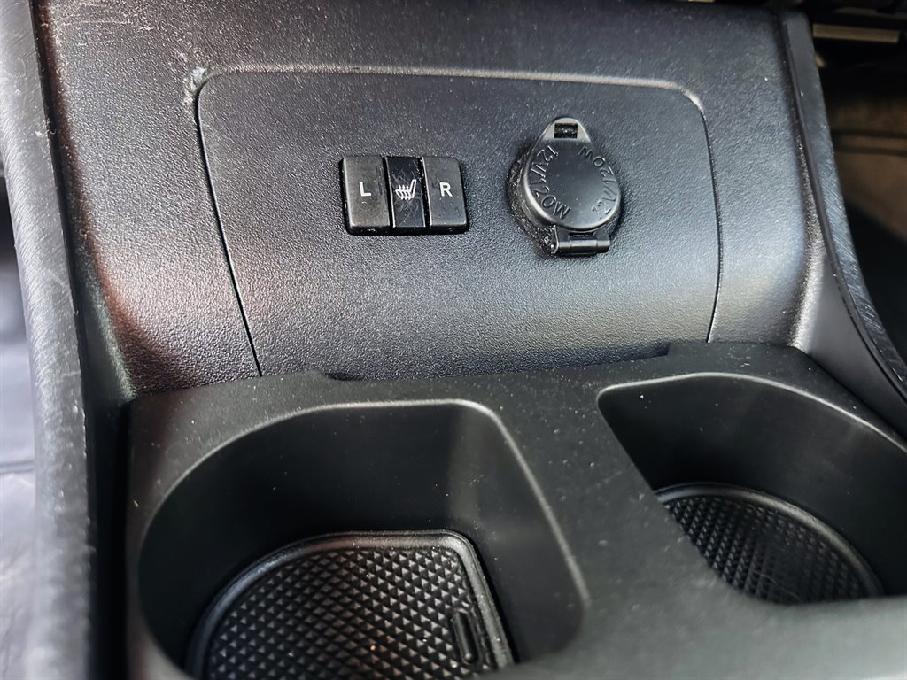 2013 Toyota Prius - $10,995