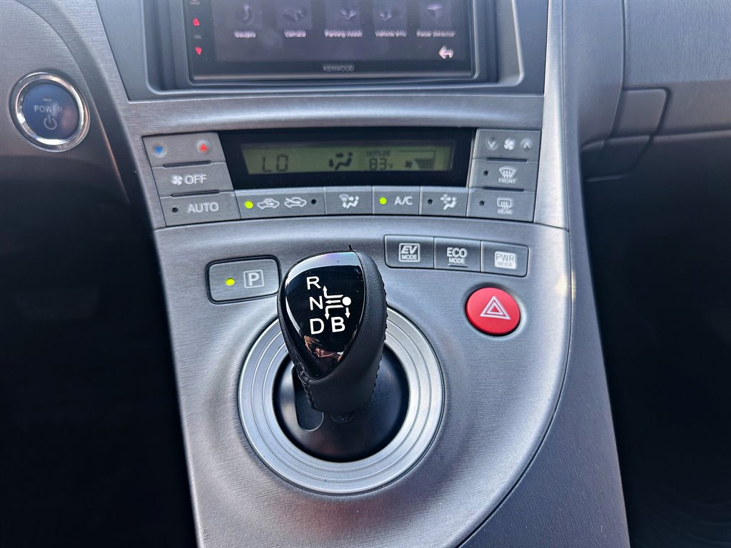 2013 Toyota Prius - $10,995