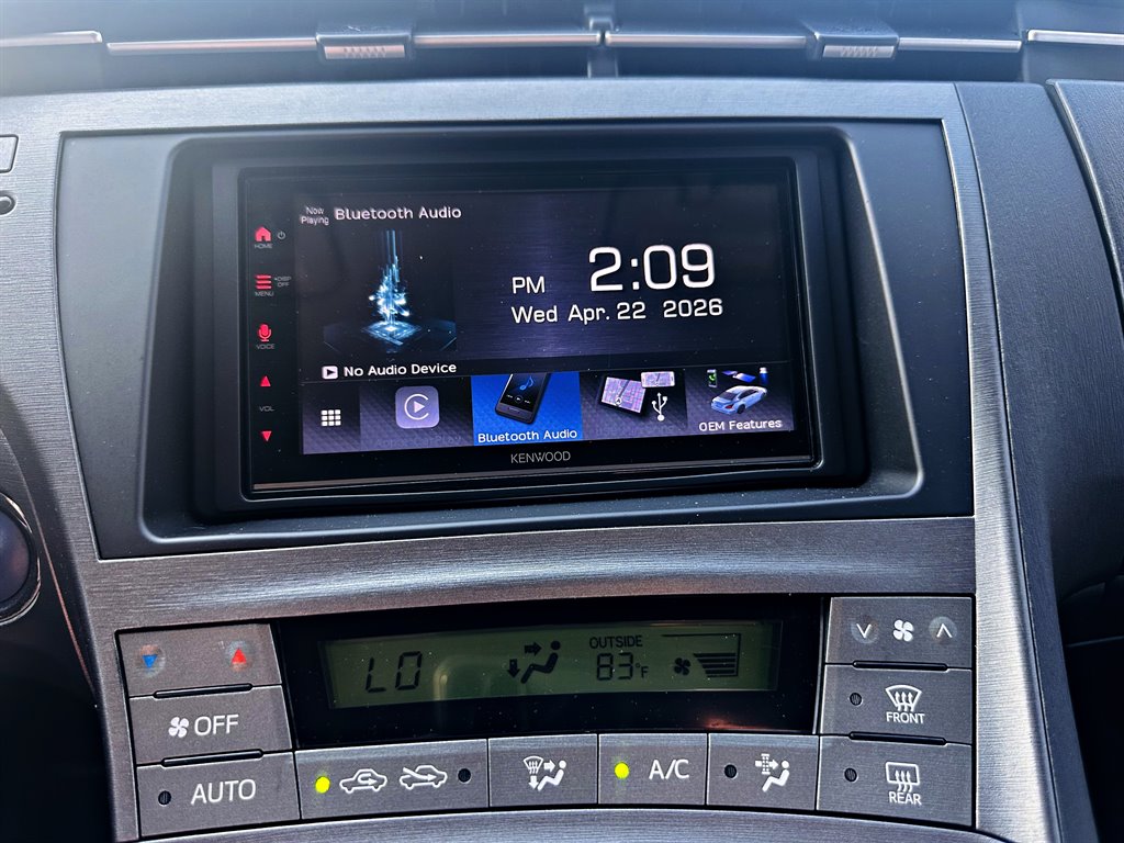 2013 Toyota Prius - $10,995