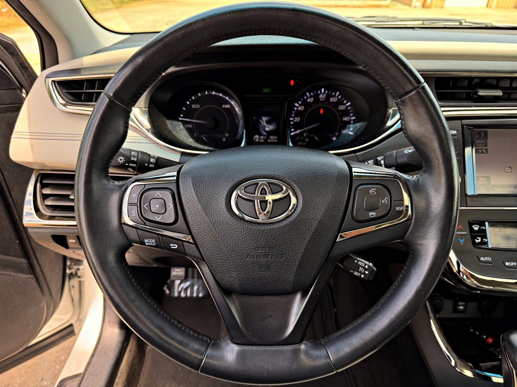2013 Toyota Avalon - $18,995