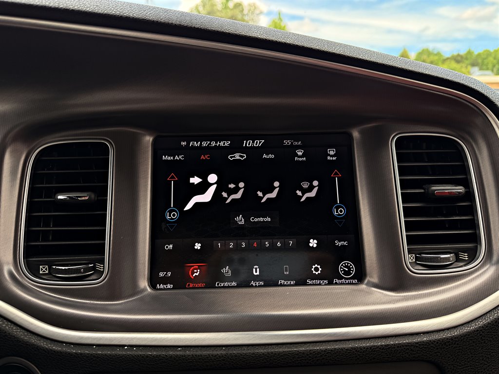 2020 Dodge Charger - $29,995