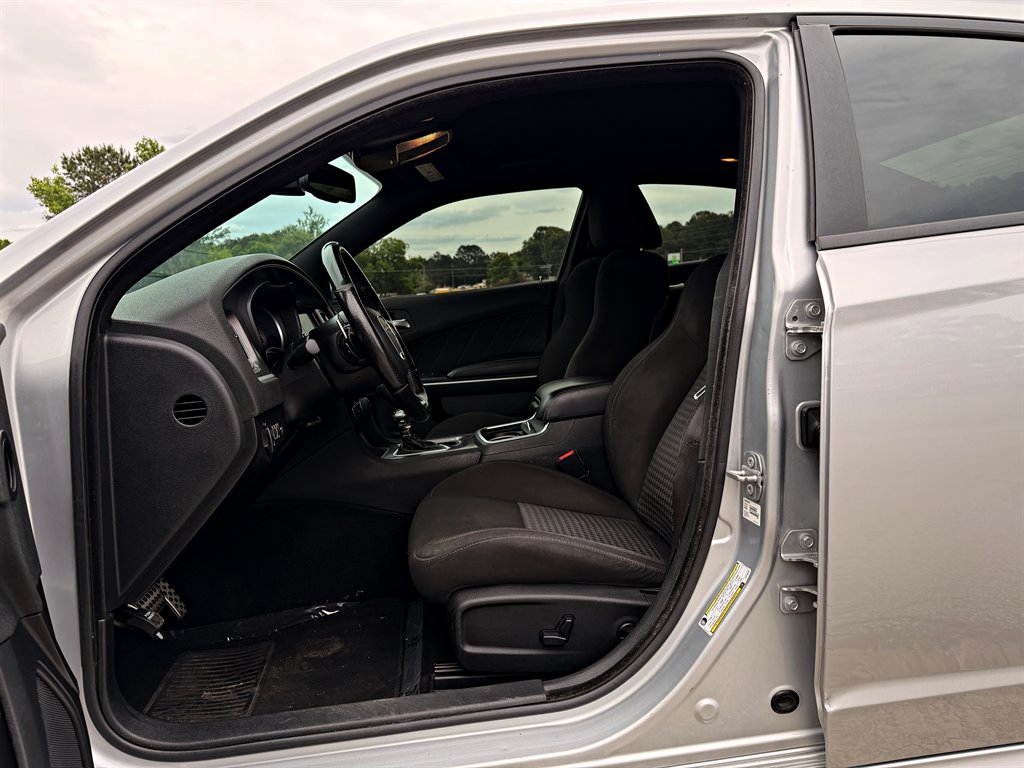 2020 Dodge Charger - $29,995