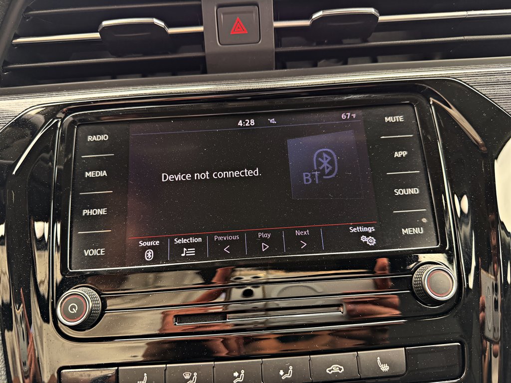 2020 Volkswagen Passat - $15,995