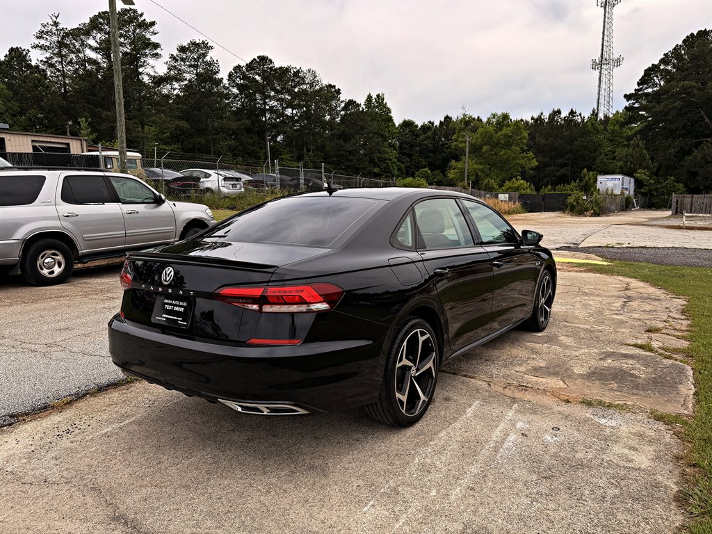 2020 Volkswagen Passat - $15,995