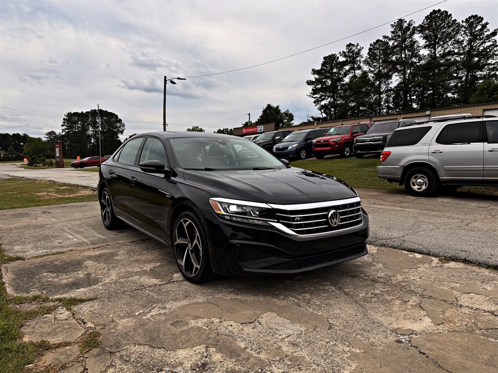 2020 Volkswagen Passat - $15,995