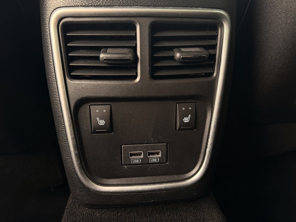 2021 Dodge Charger - $39,995