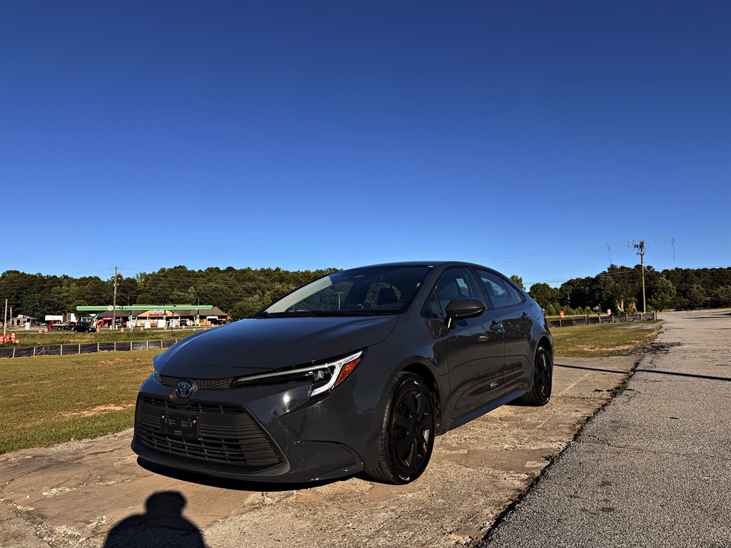2023 Toyota Corolla - $15,995